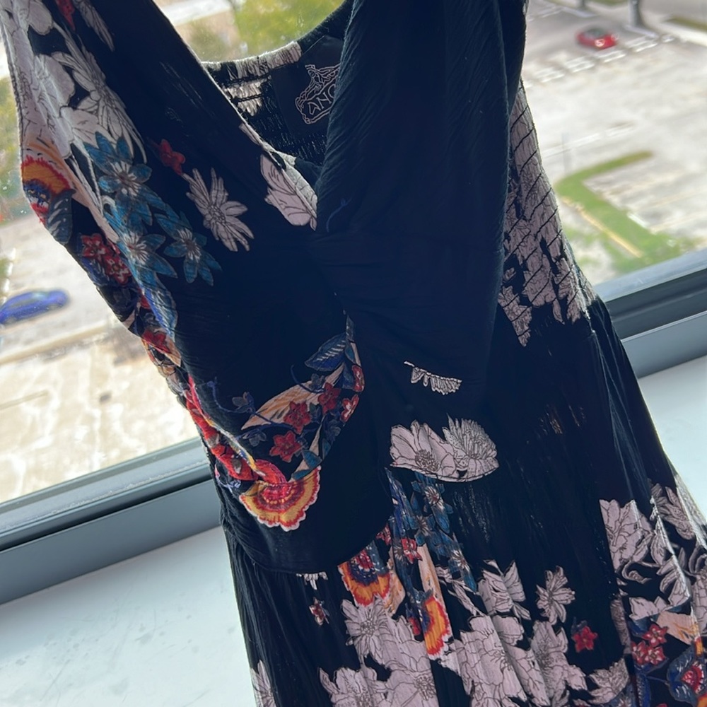 Sundress - Picture 3 of 3